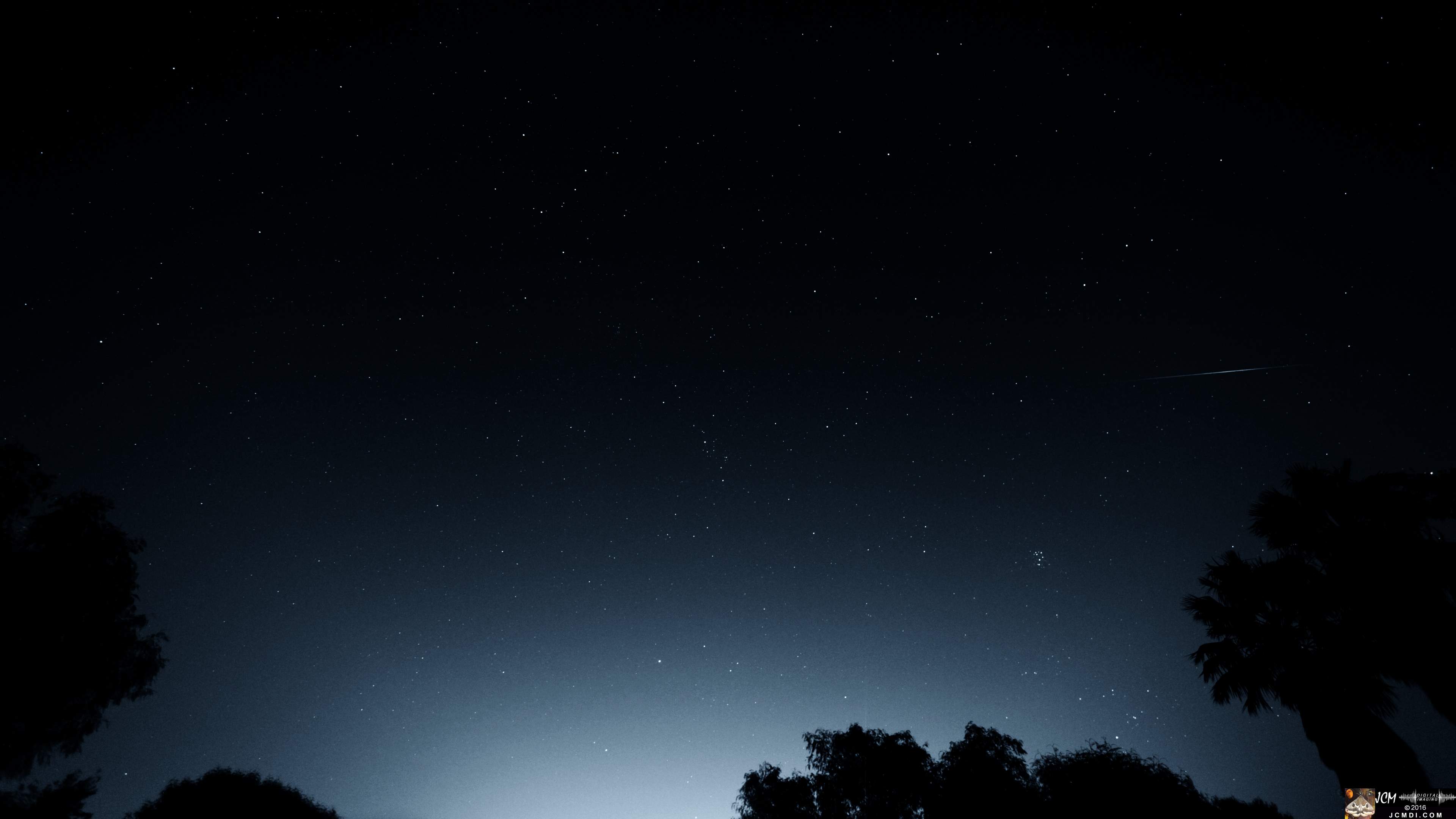 4K Perseid Meteor and sky 8-13-2016 Canon 5DMk2 15sec i3200 f/4 (dark ver) jcmdi.com